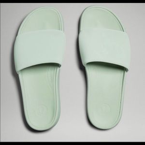 Lululemon Restfeel- Mint